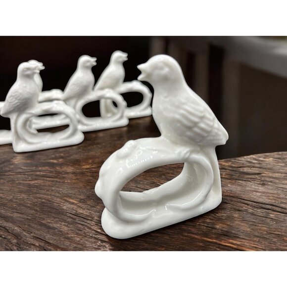 Vintage White Porcelain Bird Napkin Rings Set of 8 3.5"x2.5x1" - Picture 1 of 6